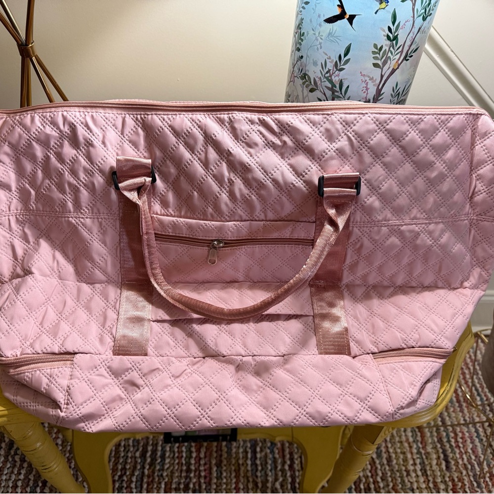 Zhou Sheng Pink Quilted Women's Bag